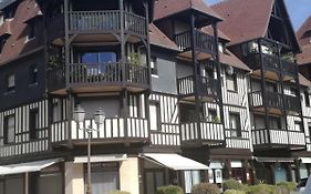 Apartment Les Jardins du Yacht Club